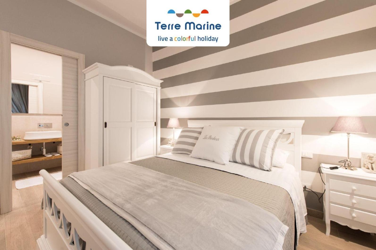 Bed and breakfast La Bonheur, Terre Marine